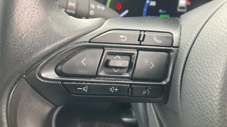 Toyota Yaris Cross 1.5 Hybrid Design 5dr CVT Hybrid Estate